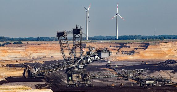 NRW-Regierung hält Leitentscheidung zum Tagebau zurück:
